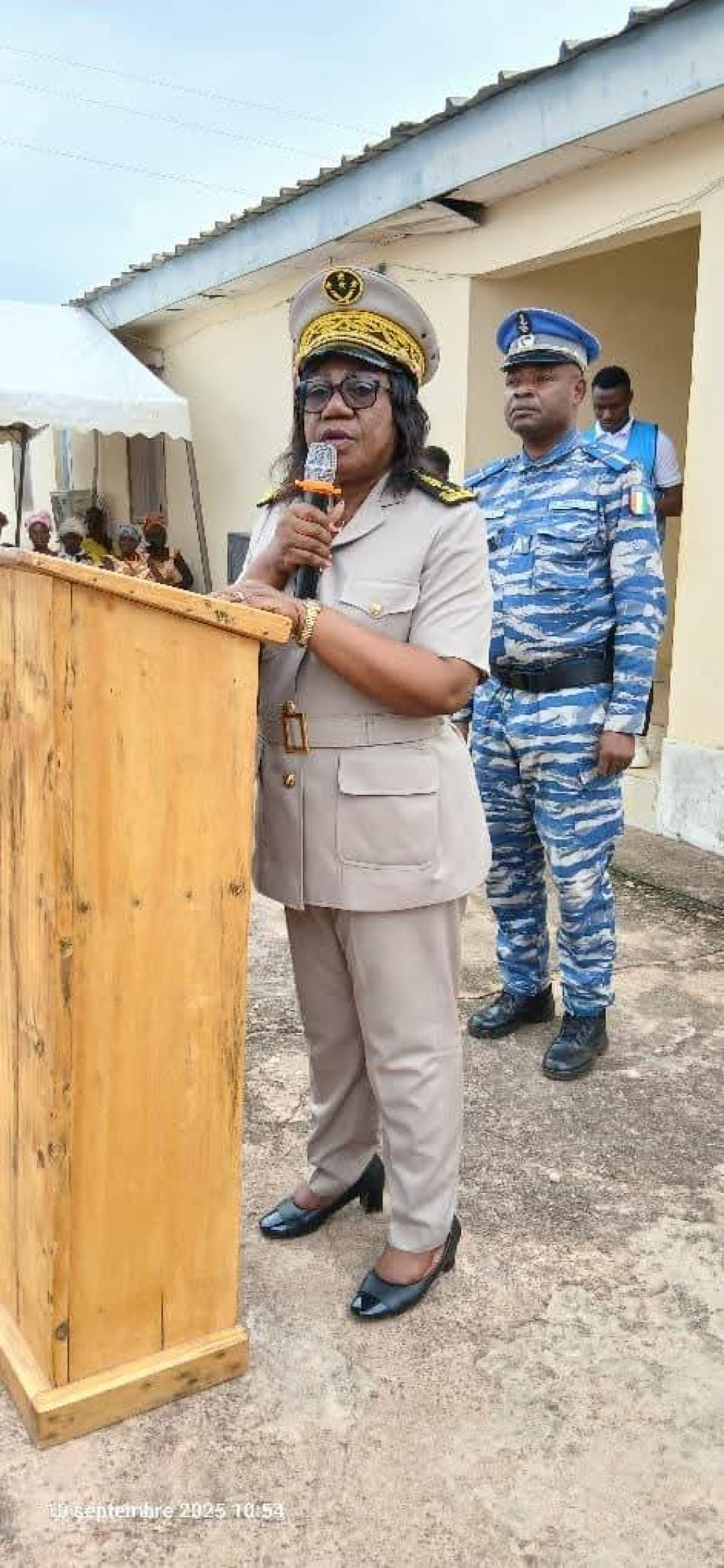 Mme le pr&eacute;fet de Didi&eacute;vi