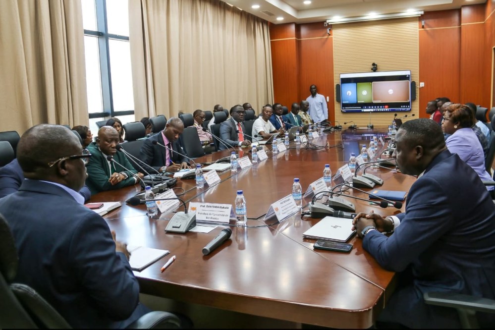 L&rsquo;universit&eacute; de Bondoukou innove dans son approche p&eacute;dagogique avec le professeur Ouattara Djakalia, pr&eacute;sident de cette universit&eacute;