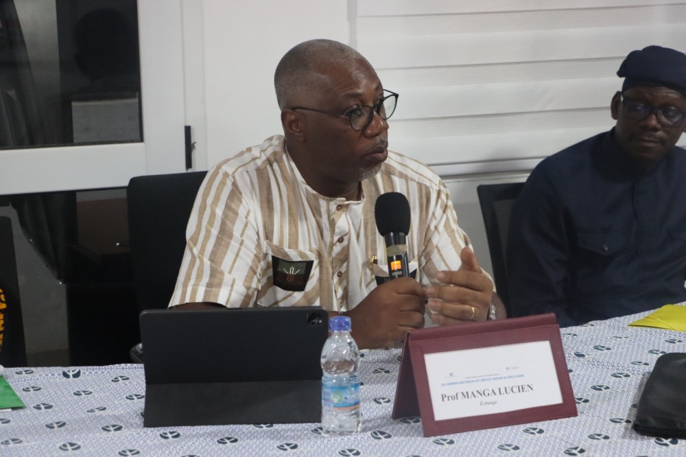 le Dr Lucien Manga, repr&eacute;sentant r&eacute;sident de l&rsquo;OMS en C&ocirc;te d&rsquo;Ivoire,